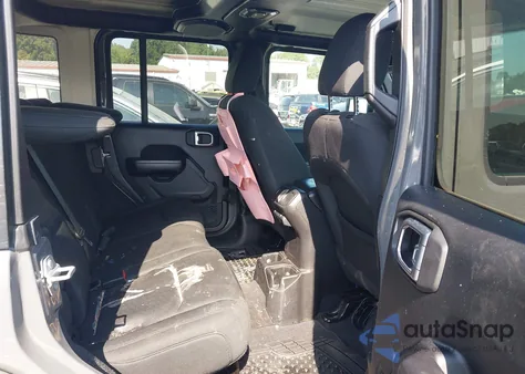 2020 Jeep Wrangler Unlimited Sport S 4X4 from USA, damaged, VIN 1C4HJXDG3LW105195